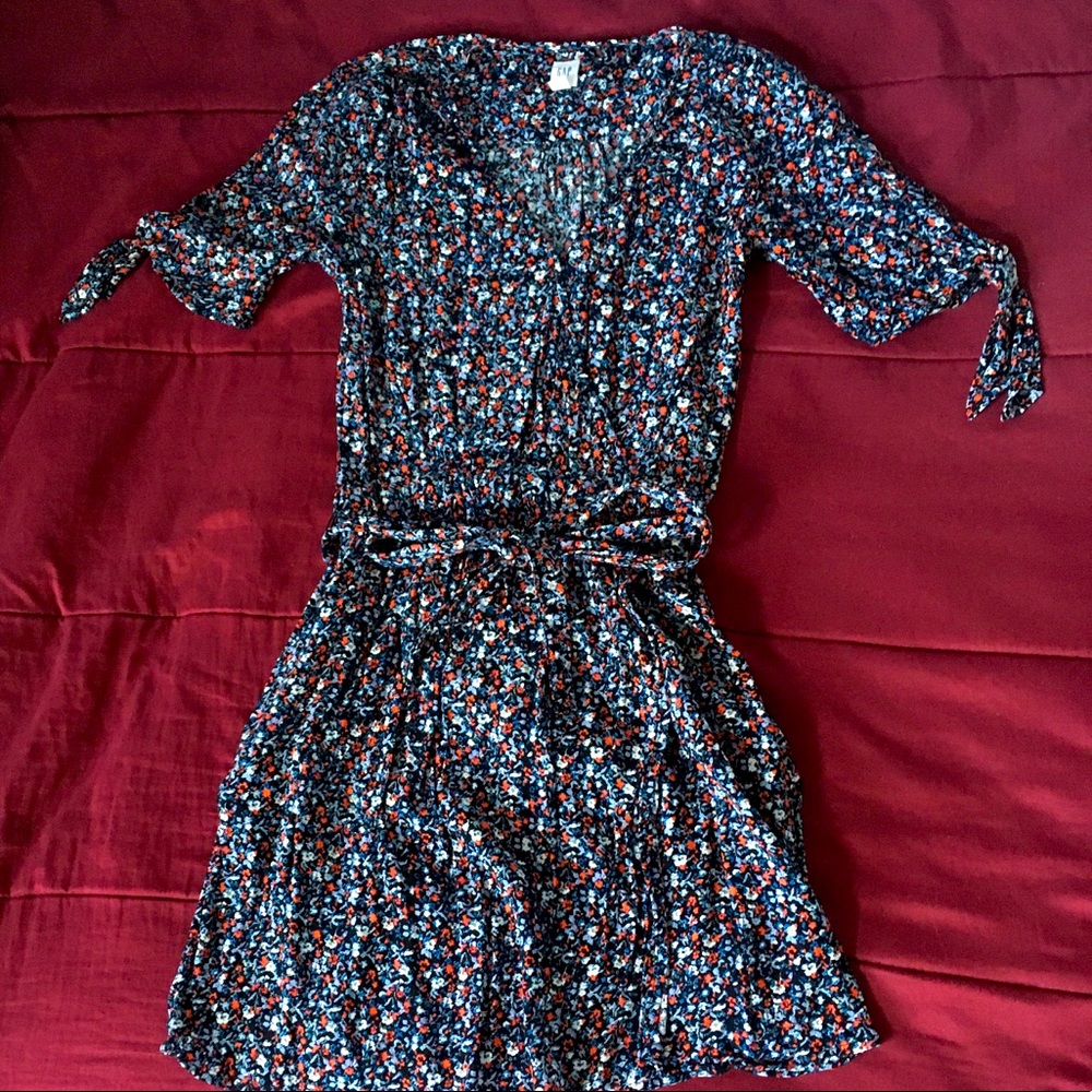 Gap Tie Sleeve Wrap Dress - Black Floral